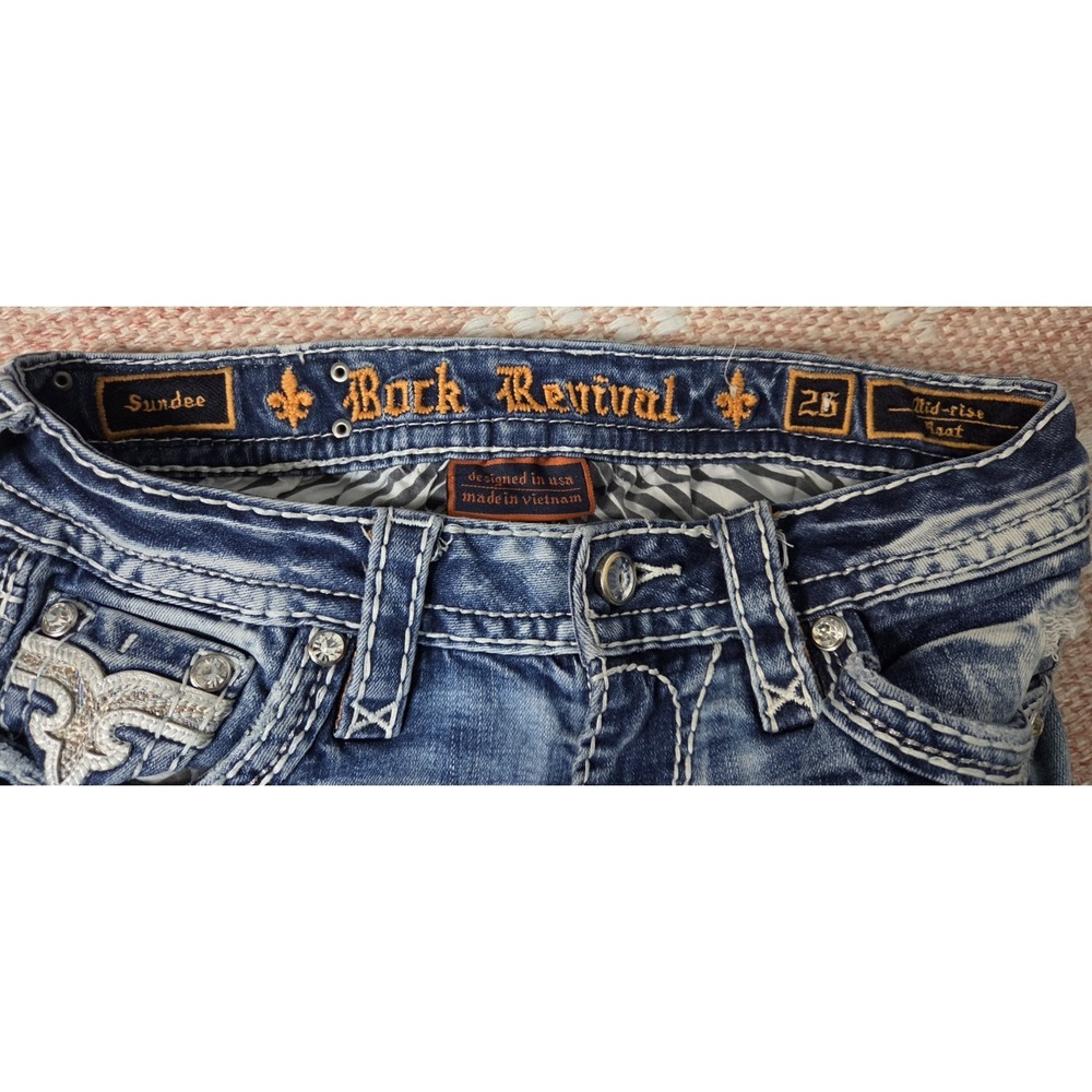 Y2K Rock Revival Jeans Womens 26 Boot Cut Sundee Embroidered Blue Distressed - Picture 4 of 5
